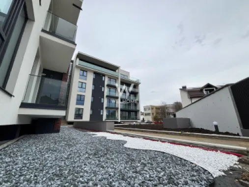 Apartament PREMIUM 3 camere cu GARAJ - zona Centrala