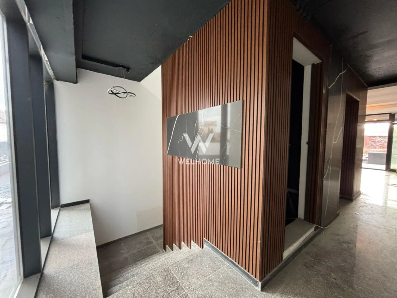 Apartament PREMIUM 3 camere cu GARAJ - zona Centrala