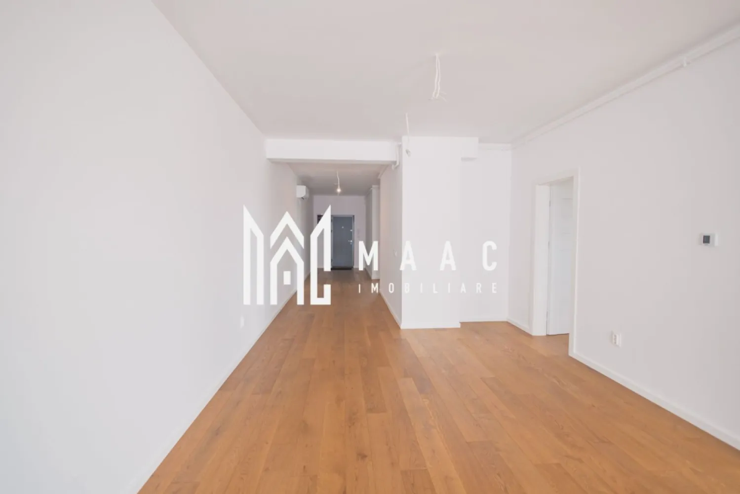 Penthouse | 4 camere | Balcon | Parcare | Terasa | D. Stanca
