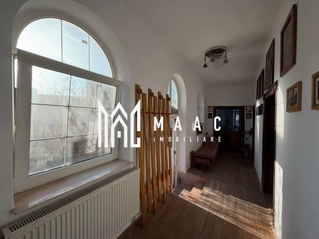 Casă individuală | 4 camere | 450 mp teren | Zonă centrală | Ocna Sibiului