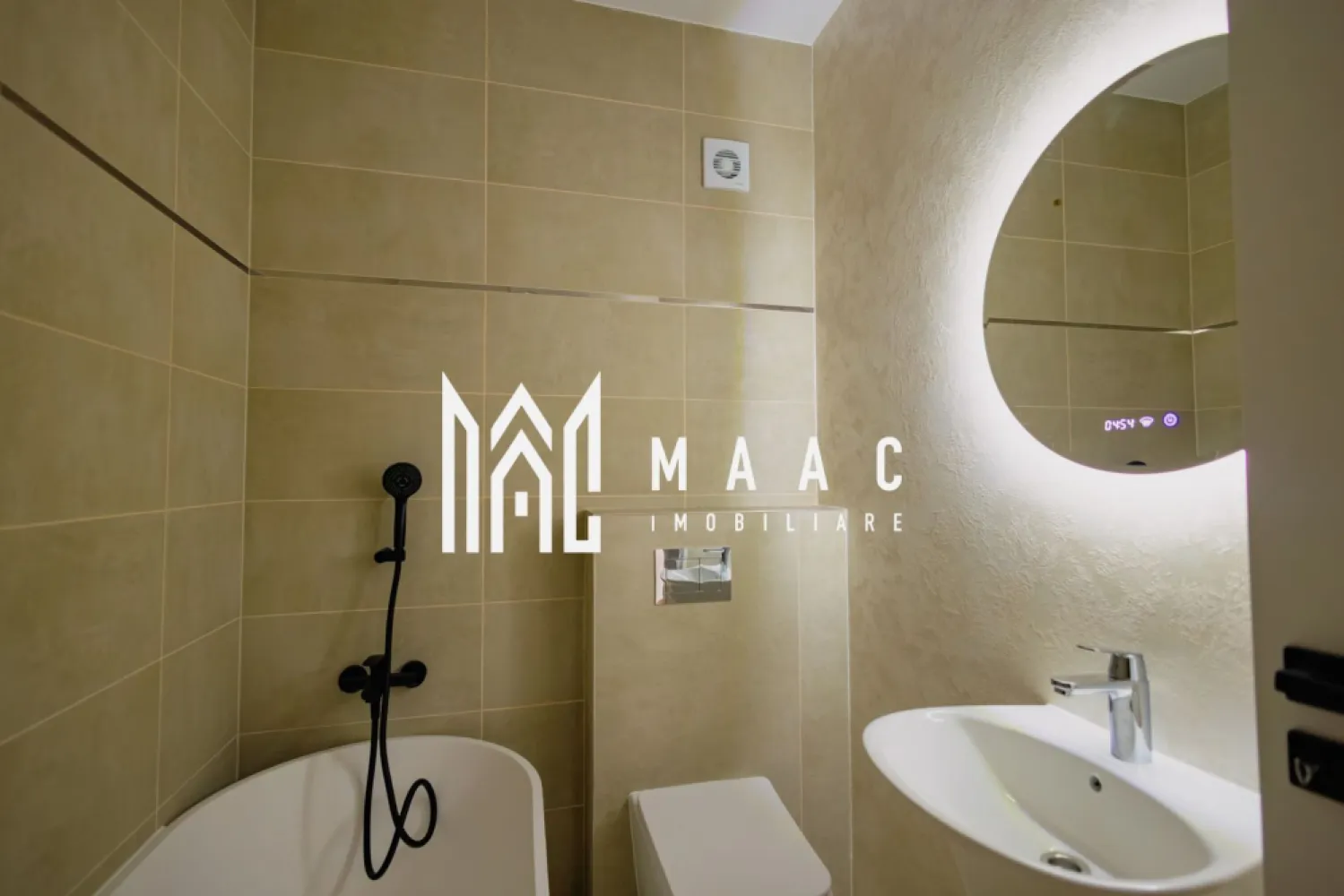 Penthouse | 4 camere | Balcon | Parcare | Terasa | D. Stanca