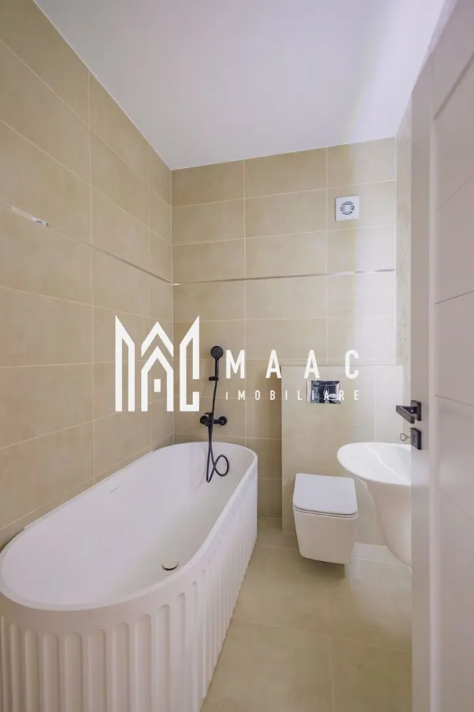 Penthouse | 4 camere | Balcon | Parcare | Terasa | D. Stanca