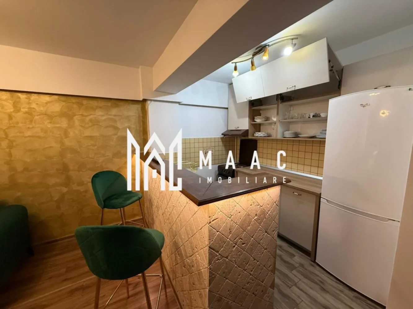 Apartament 2 camere | Renovat | Modern | Balcon | D. Stanca