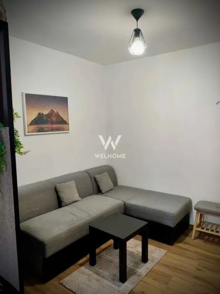 Garsoniera renovata, etaj intermediar, Sibiu