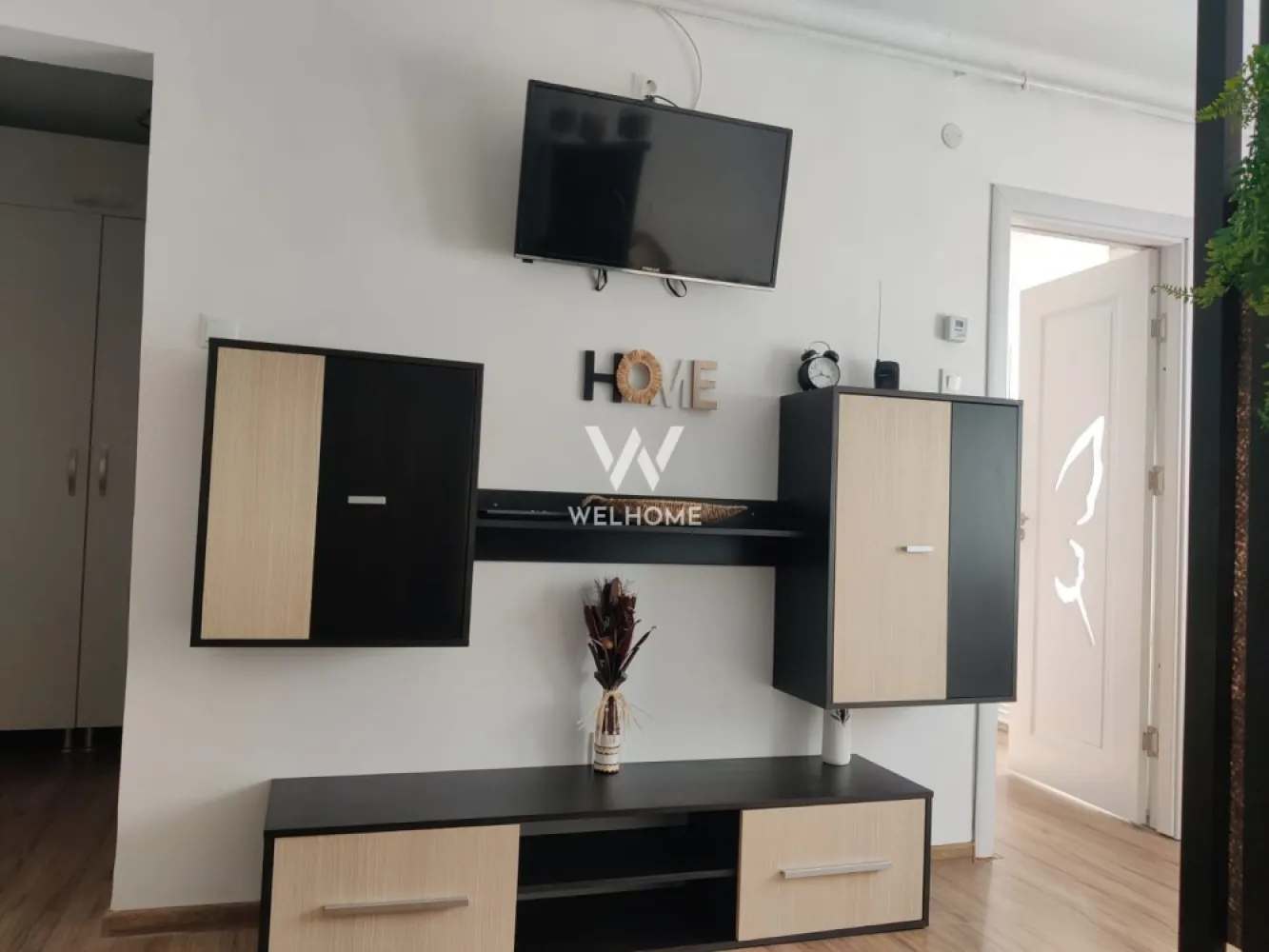 Garsoniera renovata, etaj intermediar, Sibiu