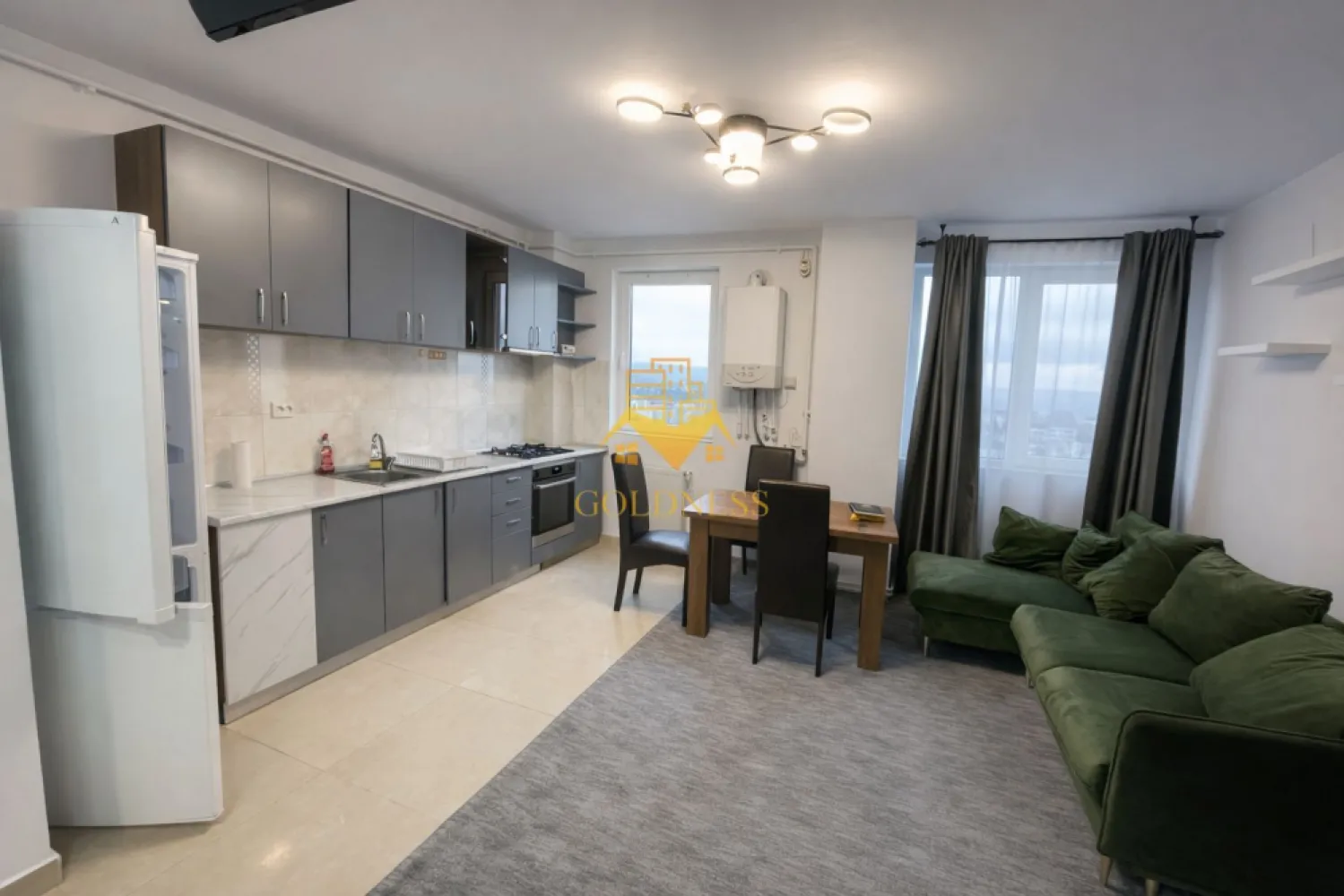 2 Camere Open space, Calea Turzii, Parcare, Petfriendly,Zorilor,Petrom - GOLDNESS Imobiliare vă propune spre închiriere un apartament cu 2 camere complet mobilat și utilat, la etajul 6 într-un imobil de 8 etaje, în Cartierul Zorilor. Parcare subterana 60E! Se află în apropierea stațiilor de transport în comun, magazine, restaurante, spații verzi, farmacii, etc. Apartamentul este compartimentat astfel: - dormitor cu pat matrimonial, dressing, noptiere - living cu bucatarie open space complet utilată și mobilată, canapea extensibilă, loc de servit masa - baie cu cada, calorifer port prosop și dulap pentru depozitare. - balcon 3 mp. Imobilul este dotat cu toate cele necesare- centrală proprie, frigider, aragaz, hotă, mașină de spălat haine, etc. Dacă sunteți interesați de acest apartament și doriți să îl vizionați, dar și pentru alte oferte nu ezitați să ne contactați telefonic sau prin e-mail. Vă stăm la dispoziție! Pentru intermediere se percepe un comision de 50% din prețul chiriei! }}