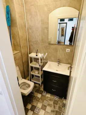 Apartament modern de lux, luminos, cu parcare inclusă