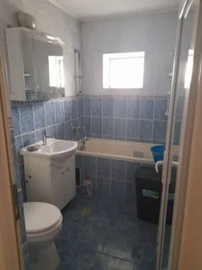 Mansarda situata in Micro 21, cu balcon si vedere la Dunare