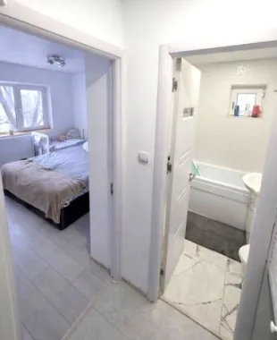 De vanzare apartament cu 2 camere Siderurgistilor Vest