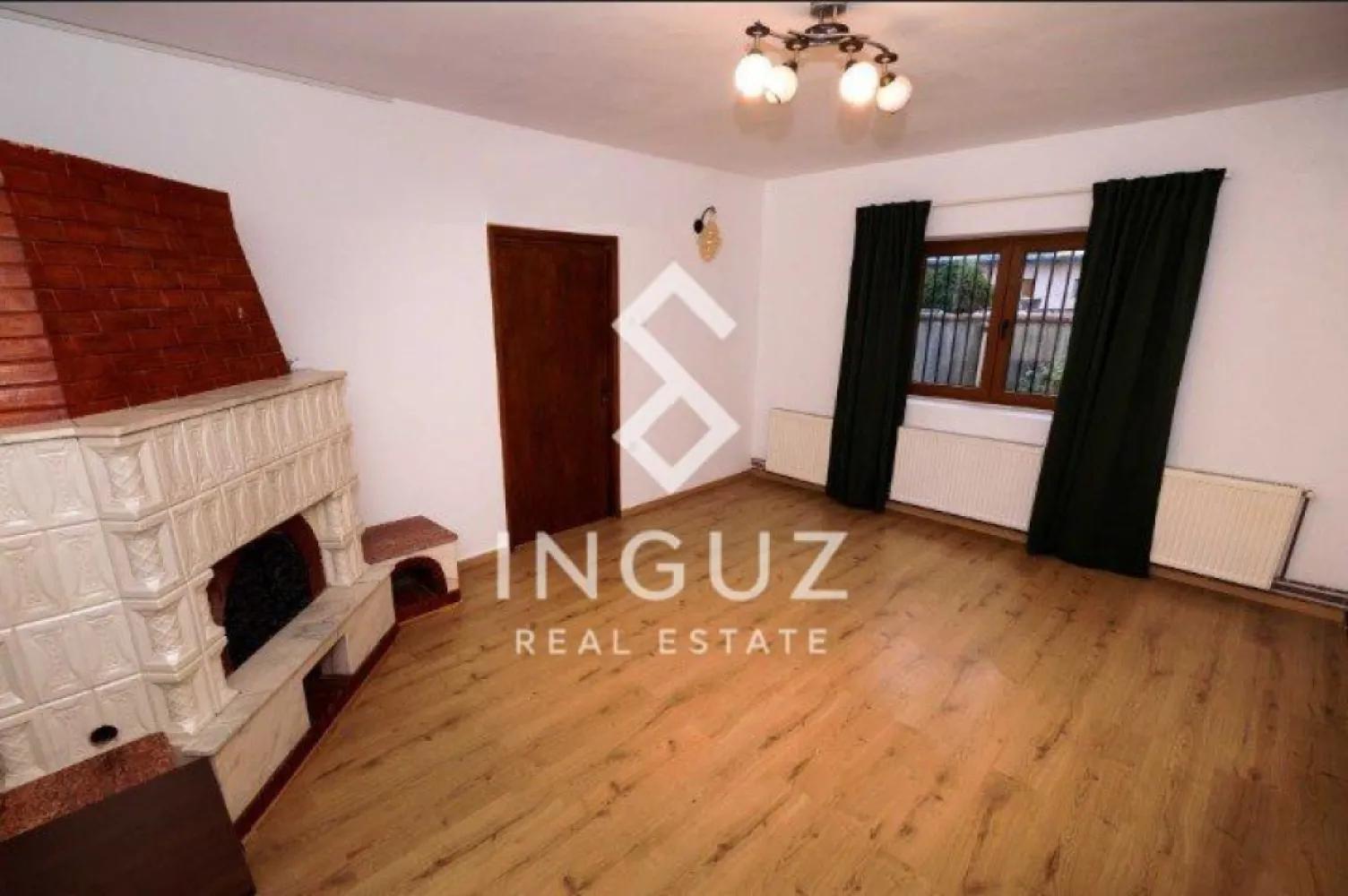 Casă de închiriat | Zona Obor – Colentina | Curte proprie + Parcare - Casă de închiriat | Zona Obor – Colentina | Curte proprie + Parcare Preț: 700 € Suprafață: 70 mp Compartimentare: 5 camere Tip: Casă / Vilă Disponibilă imediat Comision: 50% Descriere Oportunitate excelentă de închiriere în Sector 2, într-o zonă liniștită și bine conectată — ideală atât pentru locuință, cât și pentru birou sau activitate comercială. Proprietatea beneficiază de curte proprie și terasă spațioasă, oferind confort și intimitate într-o zonă urbană activă. Compartimentare Parter: 2 camere Bucătărie Baie Etaj: 3 camere (potrivite inclusiv pentru depozitare sau birouri) Acces către terasă Dotări Centrală proprie pe gaz Aer condiționat Frigider + hotă Mașină de spălat rufe Avantaje Curte proprie – ideală pentru relaxare 2 locuri de parcare Zonă liniștită și sigură Potrivită pentru locuit sau firmă / birouri Localizare Aproape de Kaufland Colentina La câteva minute de Bucur Obor În apropiere de Veranda Mall Acces rapid la Metrou Obor Școli, grădinițe și magazine în zonă 📞 Contact: Inguz Real Estate +40 774 017 567 +40 724 922 092 }}