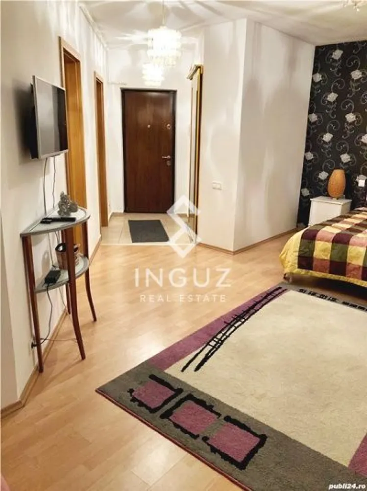 Garsonieră de închiriat | Doamna Ghica – Planorama, București - Garsonieră de închiriat | Doamna Ghica – Planorama, București Preț: 375 € Comision agenție: 50% Locație: Doamna Ghica – Planorama, Sector 2 Acces rapid către zona Ștefan cel Mare și mijloace de transport Detalii proprietate: Tip: garsonieră Suprafață: 35 m² Compartimentare: decomandat Etaj: 9 / 15 An construcție: 2011 Disponibilă din: 01.04.2026 Încălzire: centrală termică proprie Dotări: Complet mobilată și utilată Aer condiționat Mașină de spălat Plită + cuptor + microunde Frigider TV Dressing separat Informații bloc: Pază 2 lifturi Bloc izolat termic Stații de autobuz la 2 minute Descriere: Garsonieră situată în complexul Planorama Doamna Ghica, într-un bloc modern construit în 2011. Locuința este complet mobilată și utilată, oferind un spațiu confortabil și bine organizat, ideal pentru o persoană sau un cuplu. Condiții: Contract minim 1 an Garanție: 1.5 luni Inguz Real Estate 📱 +40 774 017 567 (WhatsApp) ✉️ info.inguzrealestate.com }}