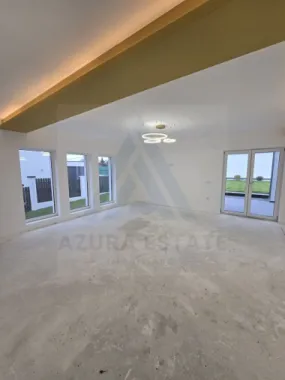 Casa exclusivista individuala echipata premium si teren 500 mp in Daia