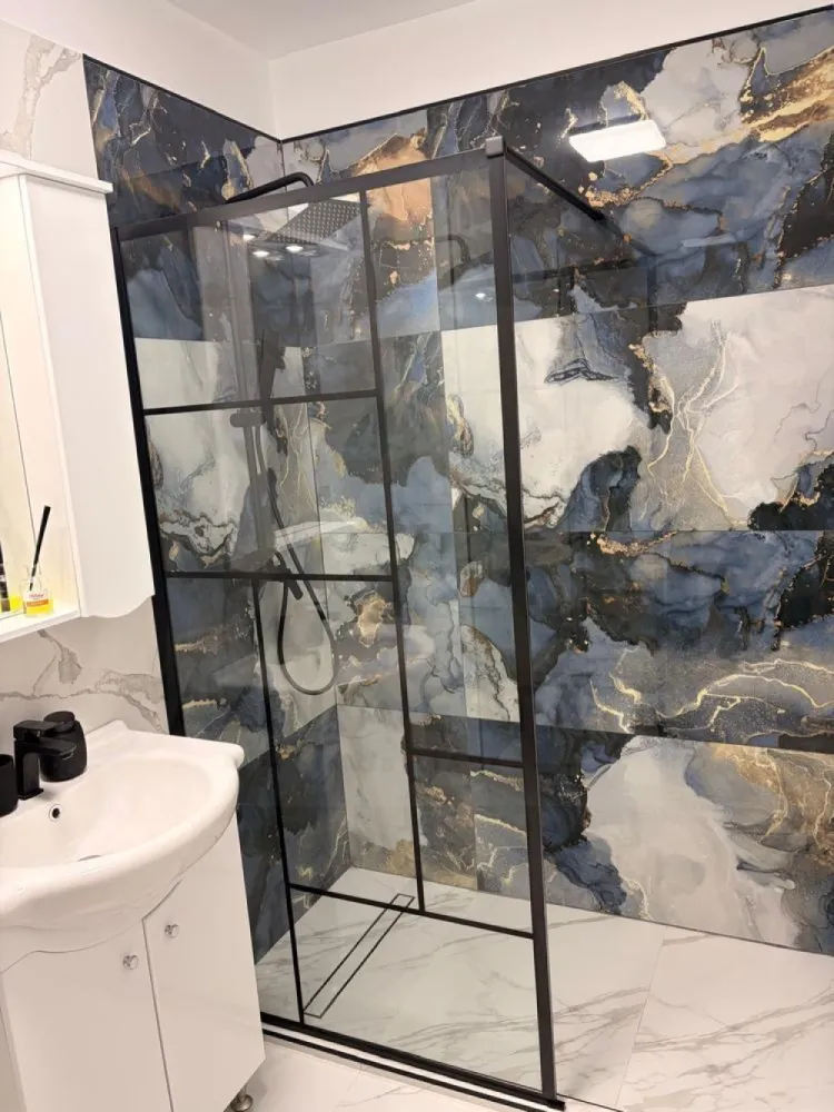 Apartament modern 3 camere 2 bai 2 locuri de parcare balcon Selimbar