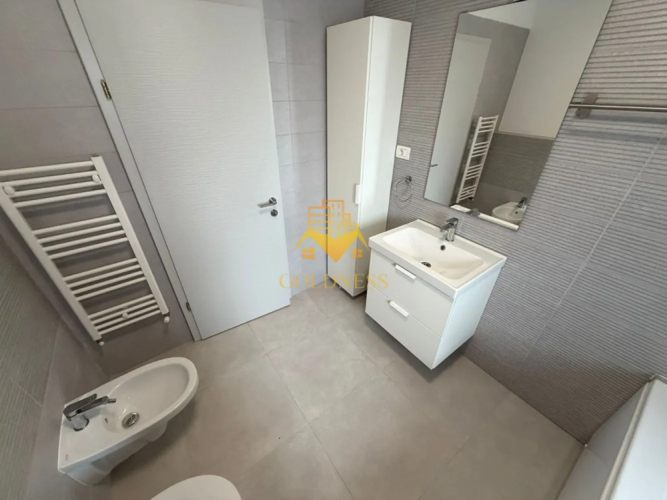 Casa 4 camere, Parcare, Cartier Iris, Zona Auchan, Oasului