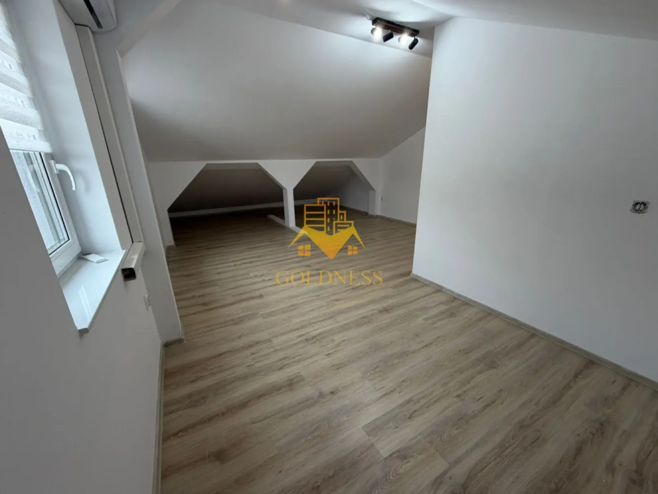 Casa 4 camere, Parcare, Valea Chintaului, Chinteni, curte, P+E1