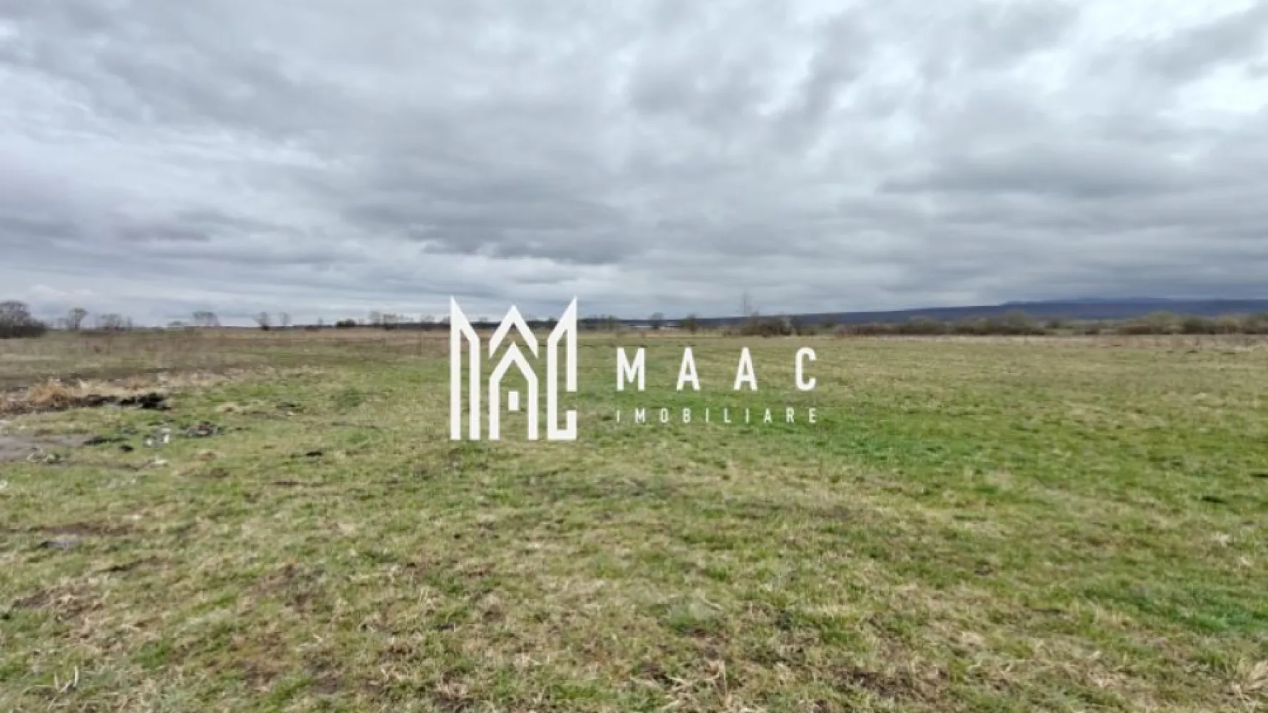 Teren extravilan I 2400 mp I Arabil I Teren drept I Cristian - MAAC Imobiliare vă prezintă spre achiziție un teren situat în extravilanul localității Cristian, județul Sibiu. Caracteristicile terenului Suprafață totală: 2400 mp Dimensiuni: aproximativ 19 m deschidere și 132 m lungime Formă regulată, ușor de gestionat Categoria de folosință: arabil Teren drept, fără înclinație Accesul se poate face cu mașină de teren, drumul fiind practicabil pentru vehicule off‑road. Pentru informații suplimentare, contactați MAAC Imobiliare și menționați ID CP3016305. }}