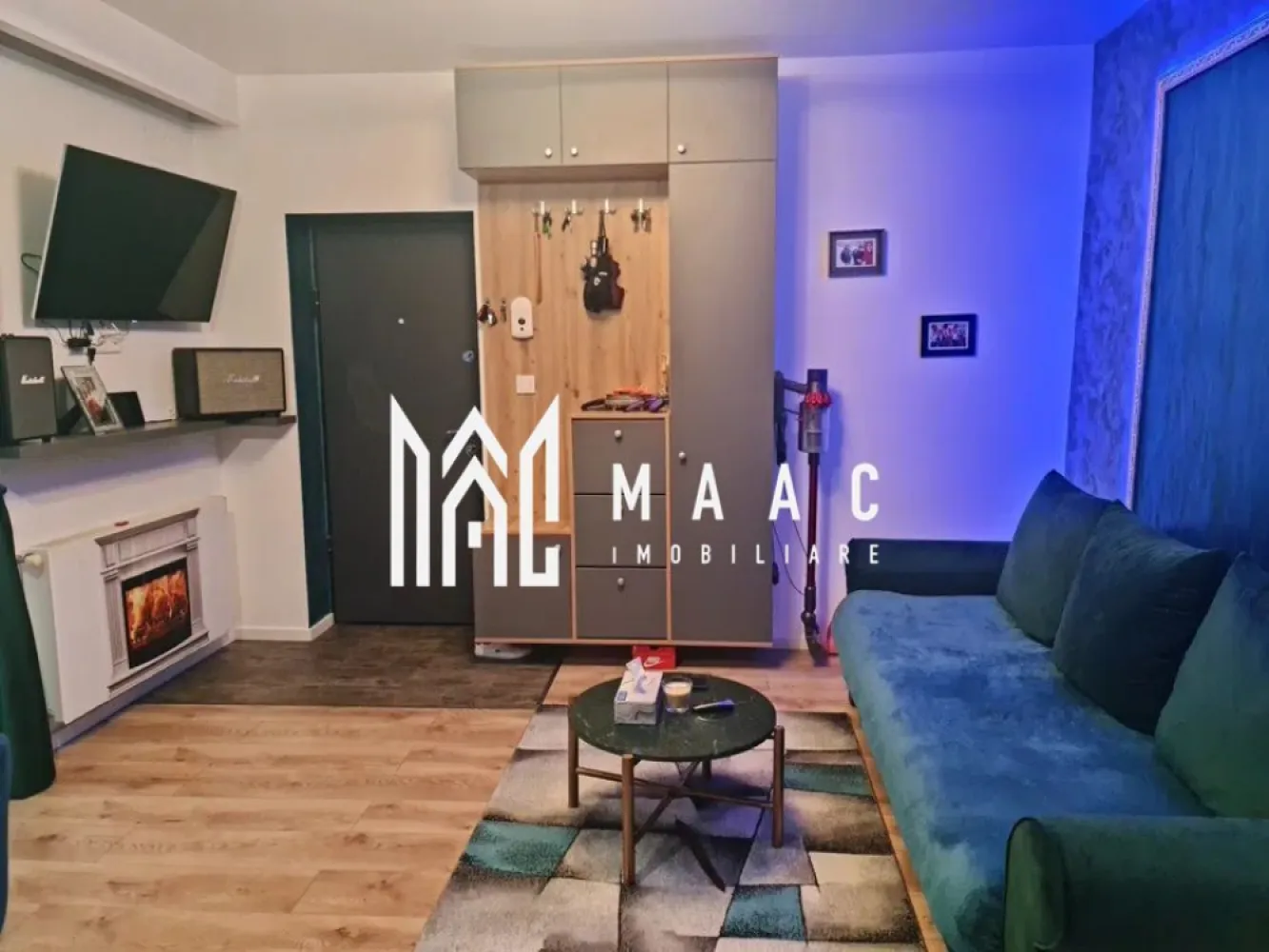 Apartament 2 Camere | 37MPU | Balcon | Etaj 2 | Gusterita - MAAC Imobiliare va propune spre inchiriere spre închiriere un apartament cu 2 camere situat la etajul 2 al unui imobil zona de agrement Gusterland. O zonă cu acces facil o zona de interes in apropriere de moll loc de parcare inclus Apartamentul este complet mobilat și utilat, fiind pregătit pentru mutare imediată Compartimentare: -bucătărie mobilata -1 dormitor, -1 baie , (cabina de dus) -1 balcon inchis -1 balcon deschis -Loc parcare cu supravechere video Dotări: -mașină de spălat -plita prin inductie -frigider -centrală proprie -Aier conditionat -TV cu comanda vocala -Cuptor electric Conditii de Inchiriere: -nu se acceptă animale de companie -nu se acceptă fumători -perioadă minimă de închiriere de 12 luni -disponibil imediat -se percepe garanție în cuantumul unei chirii lunare Pentru mai multe detalii sau penru a programa o vizionare va rugam sa ne contactati specificand ID: CP3015747 }}