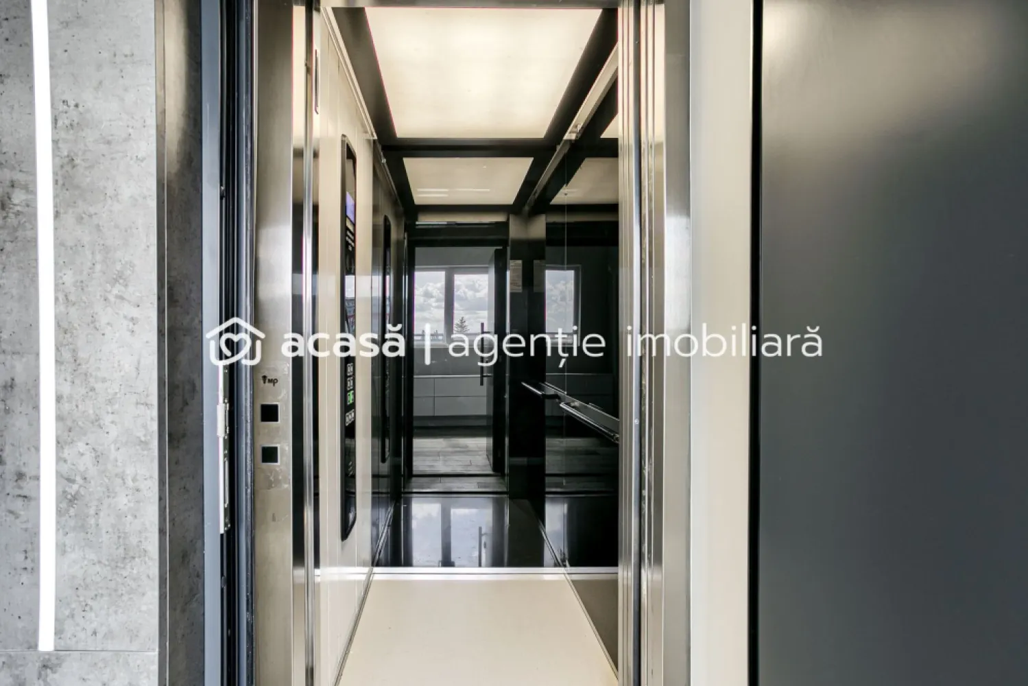 Penthouse bloc nou lângă Malul Muresului în Arad