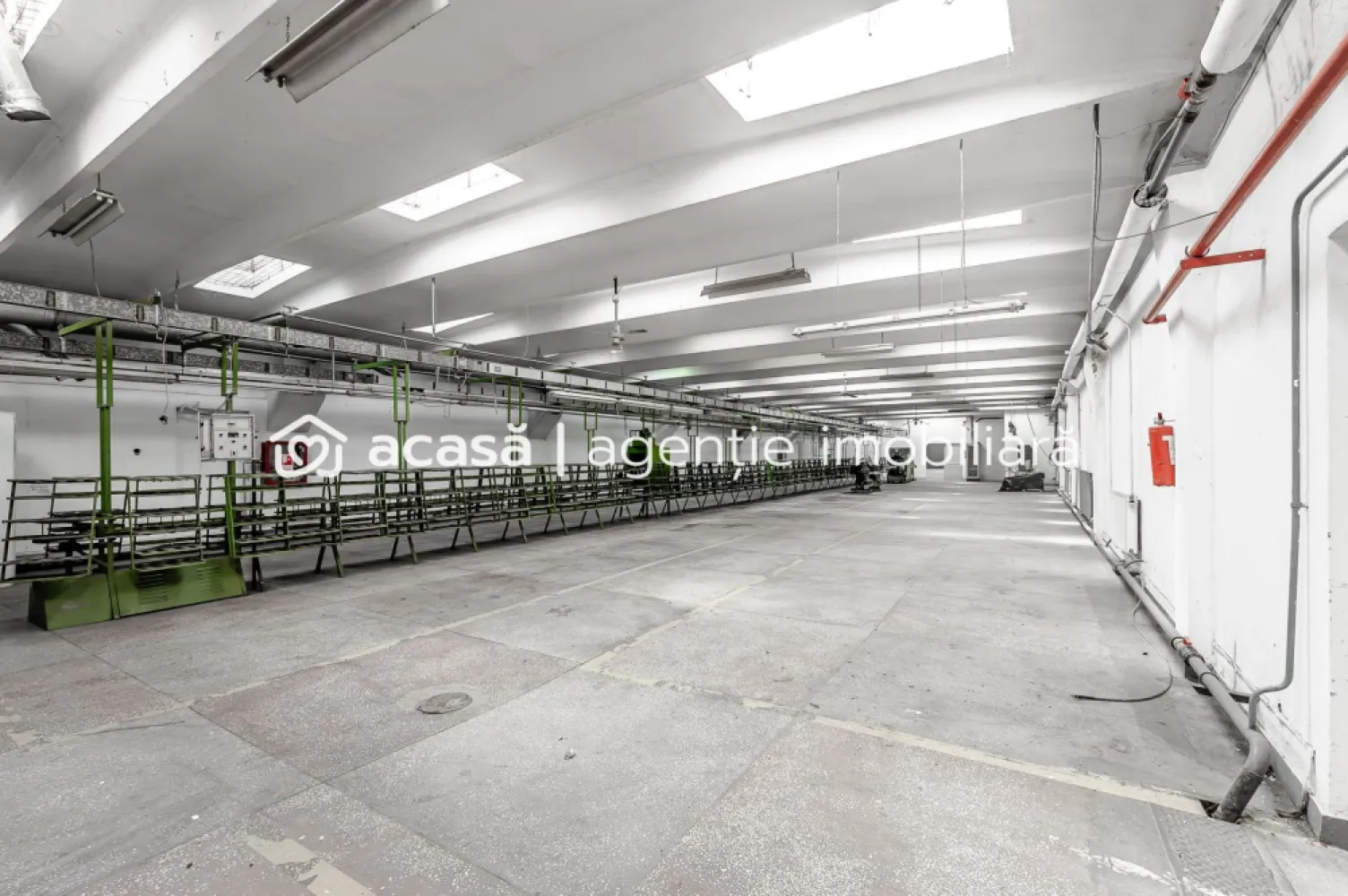 4.049 mp Hale industriale în Arad, aproape de A1