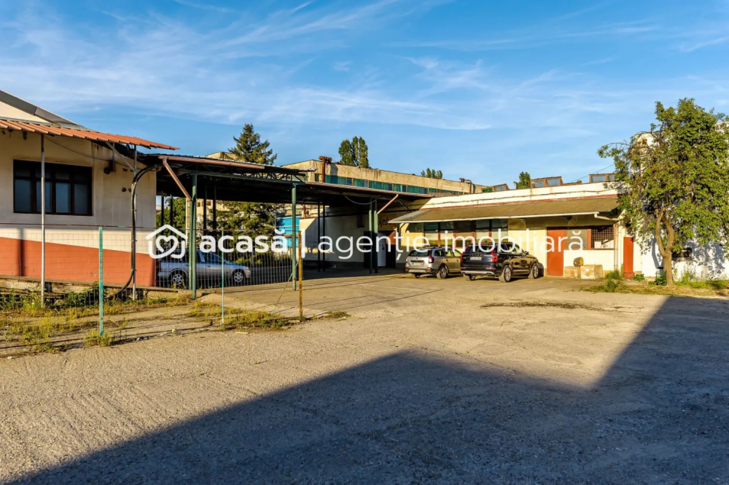 4.049 mp Hale industriale în Arad, aproape de A1