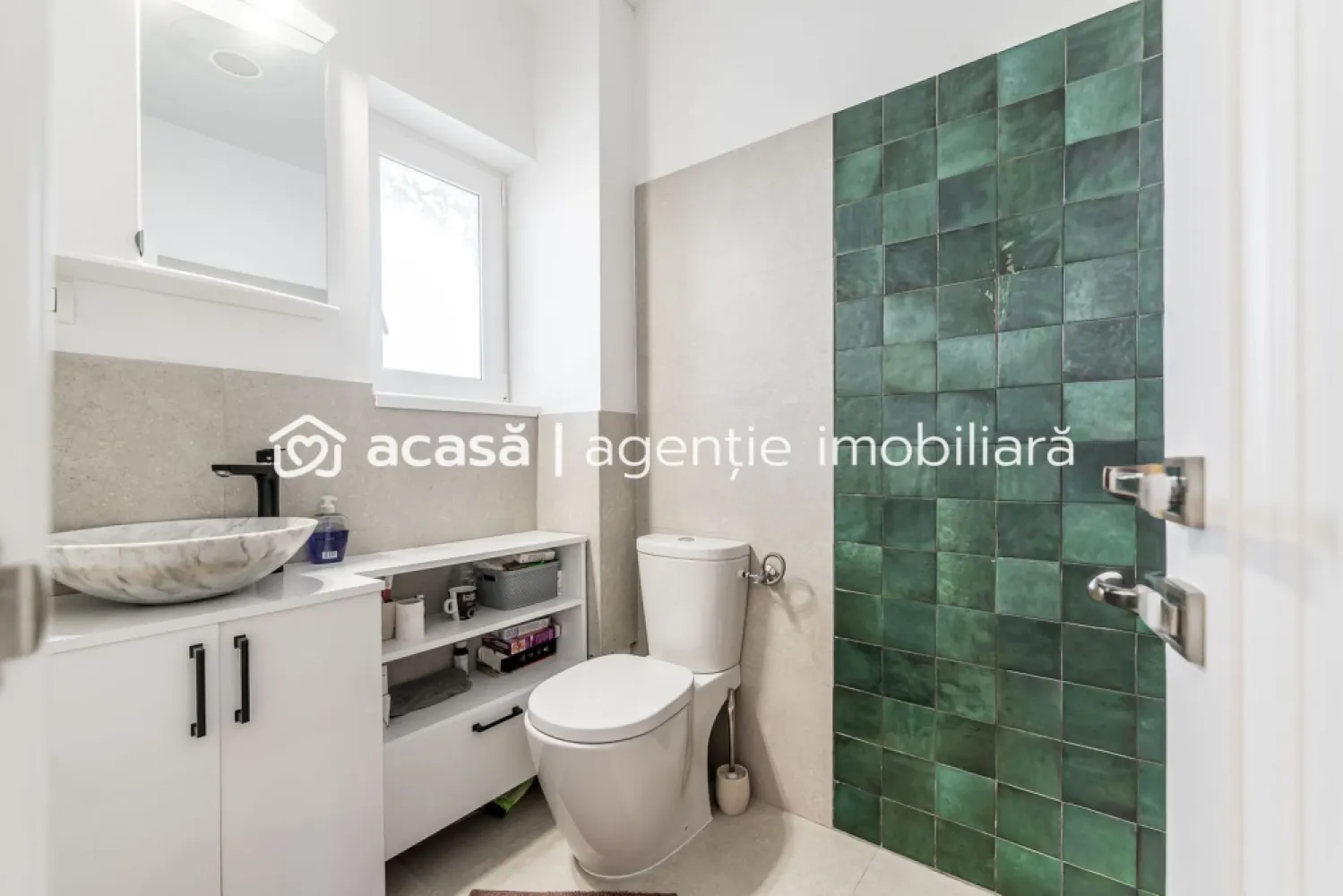 Doua case de vanzare la pret de una in Vladimirescu cartierul Florilor