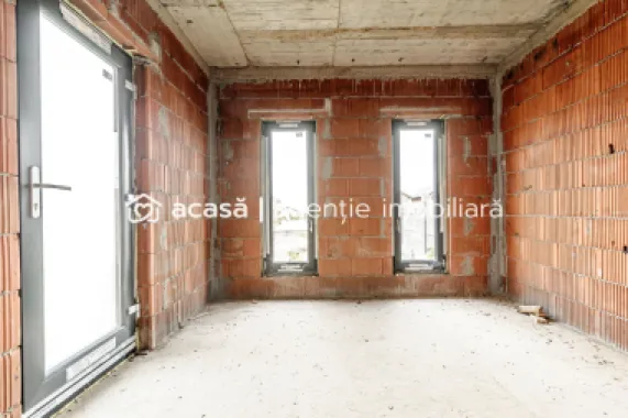 Casă nefinisata la sol in Fântânele, cartier nou Comsion 0