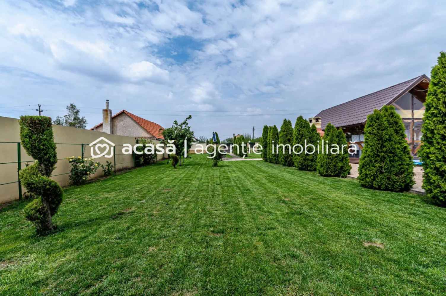 Proprietate de vis cu teren 2.880 mp și facilități PREMIUM Comision 0