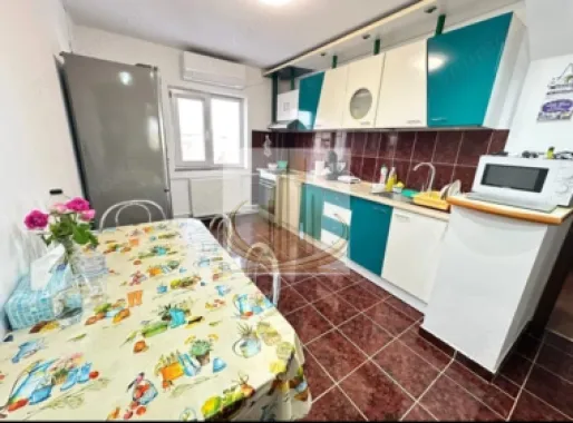 Apartament 3 camere complet renovat, mobilat, poziție ideala Girocului