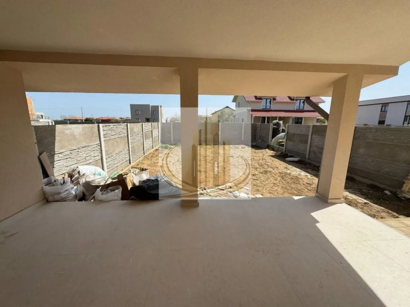 Duplex modern 4 camere, 95 mp utili, teren 300mp– C. Medveș, Urseni