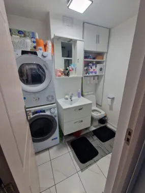 Vând apartament 2 camere Straja