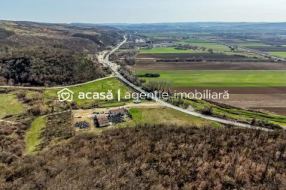 Oportunitate Investitie! Proprietate comerciala/industriala în Paulis