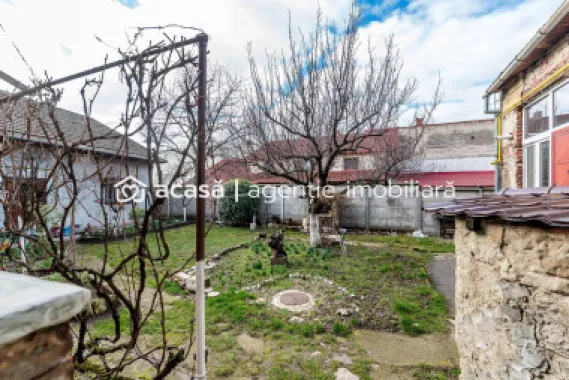 Apartament cu 3 Camere la Casă pe Strada I.L. Caragiale, Arad