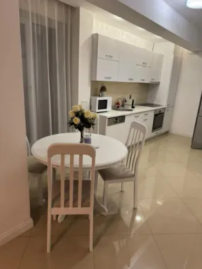 Apartament premium cu 2 camere, ultracentral, cu terasa- Prima Sucevei