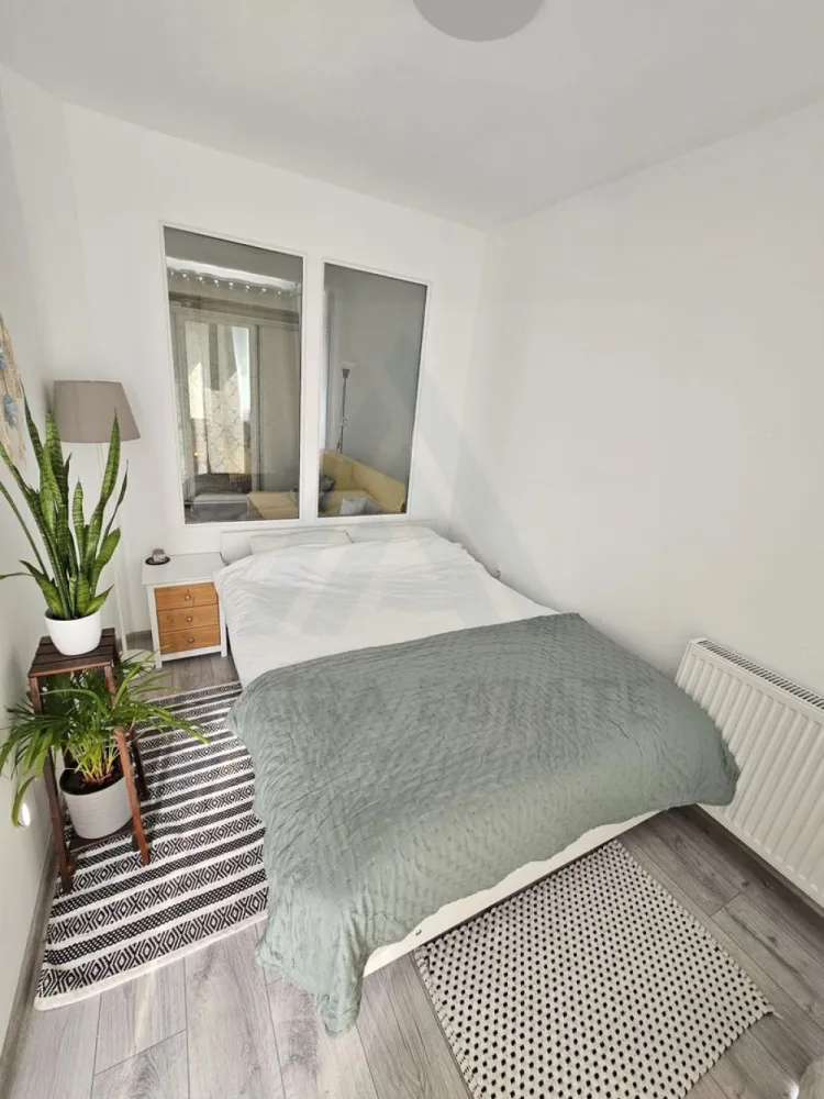 Studio modern etaj 2 dormitor separat parcare privata in Arhitectilor