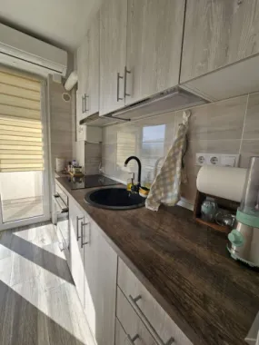 Studio modern etaj 2 dormitor separat parcare privata in Arhitectilor