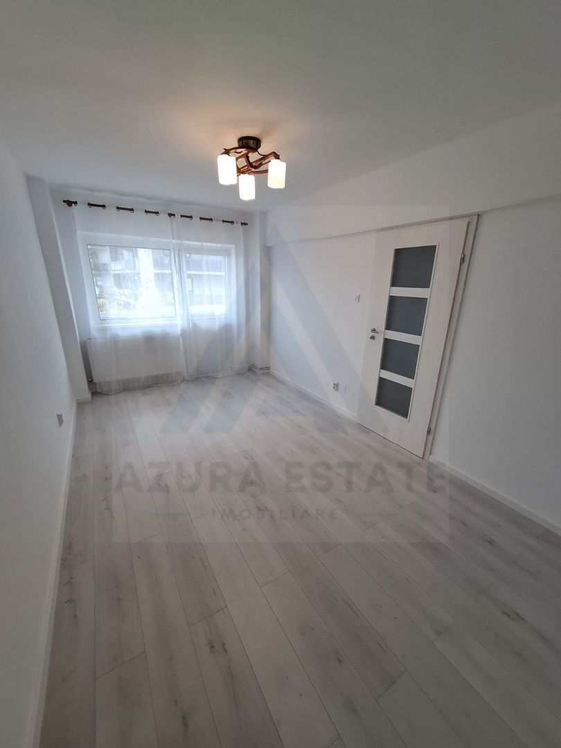 Apartament complet renovat 2 camere si bucatarie inchisa zona Rahovei