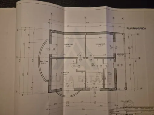 Casa 5 camere 2 bai garaj la subsol si teren 500 mp in Sura Mare