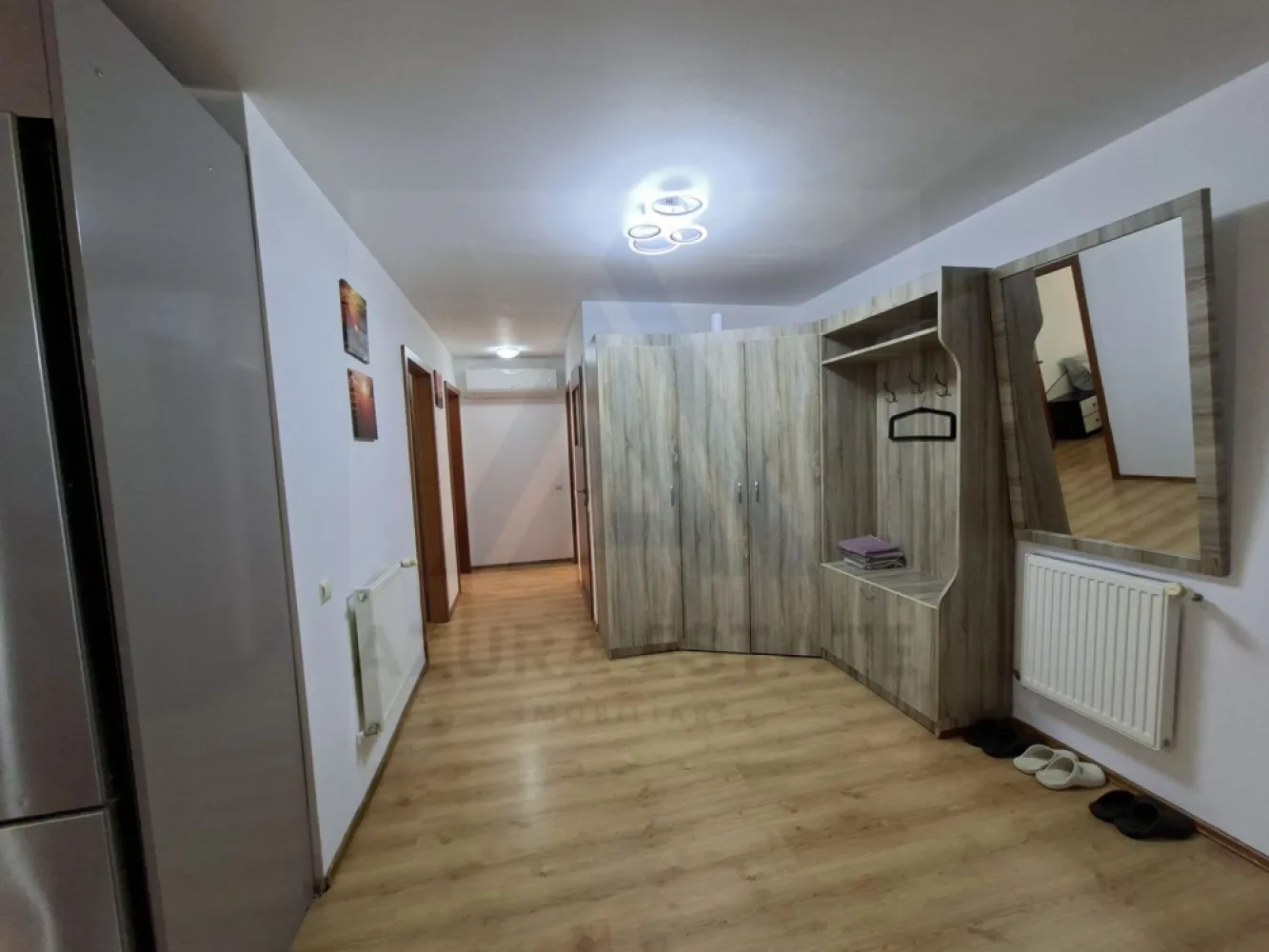 Apartament modern 3 camere 2 bai si parcare subterana in zona Rahovei