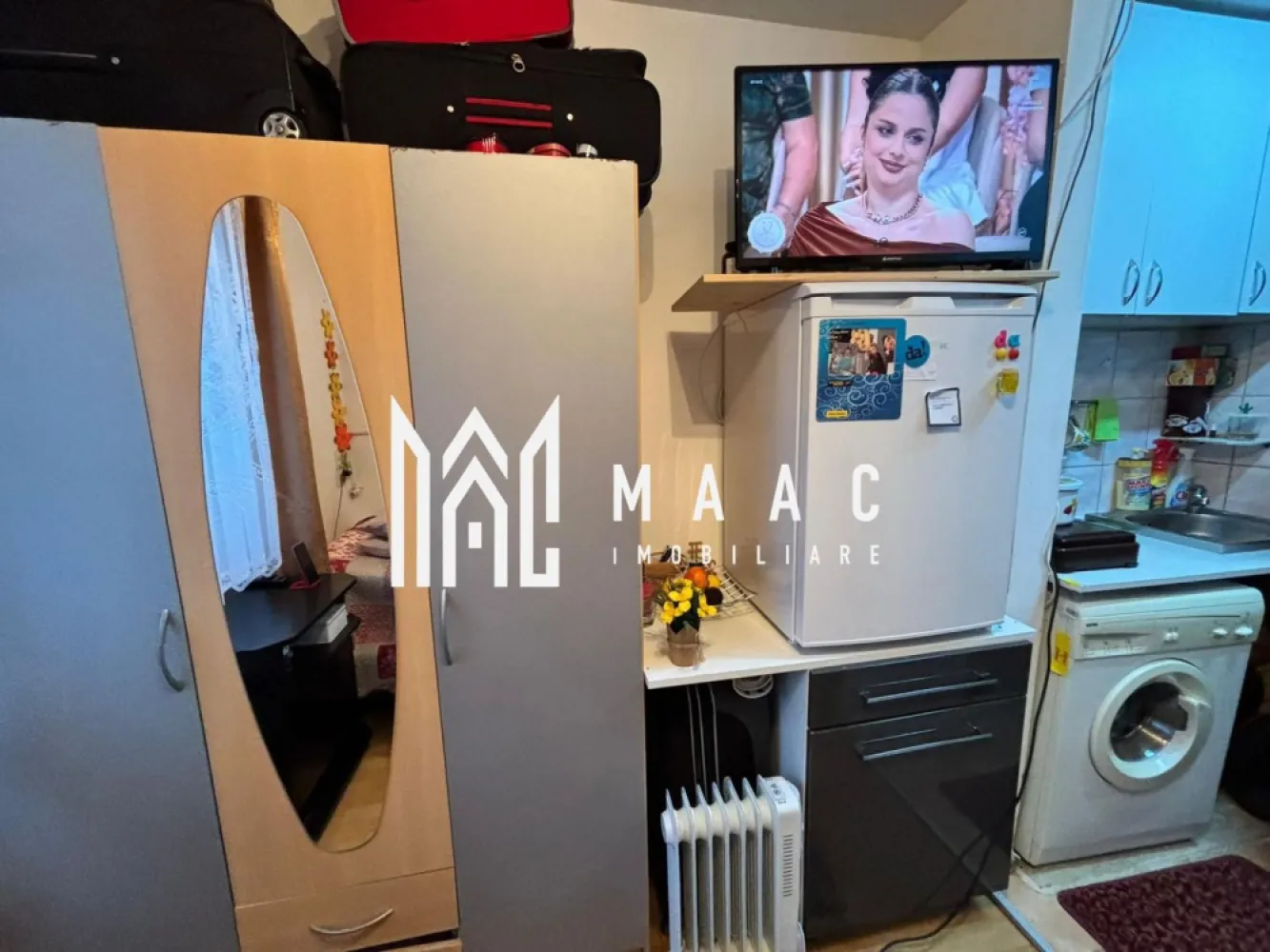 Apartament 1 camera | 12 MPU | Etaj 1 | Tiglari - MAAC Imobiliare vă propune spre vânzare o garsonieră situată în zona Țiglari, ideală pentru investiție sau locuință proprie. Detalii proprietate: Suprafață utilă: 12 mp Etaj: 1 Compartimentare: cameră, chicinetă și baie Pretabilă pentru investiție – se poate închiria ușor datorită poziționării avantajoase Pentru mai multe detalii și pentru programarea unei vizionări, vă rugăm să specificați ID-ul anunțului: CP2808737 }}