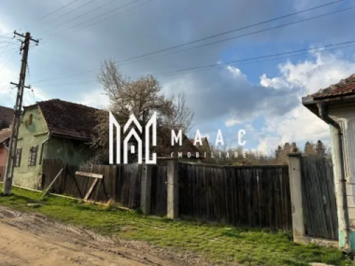 Casă de vânzare în Alțâna | teren 831 mp | poziție centrală