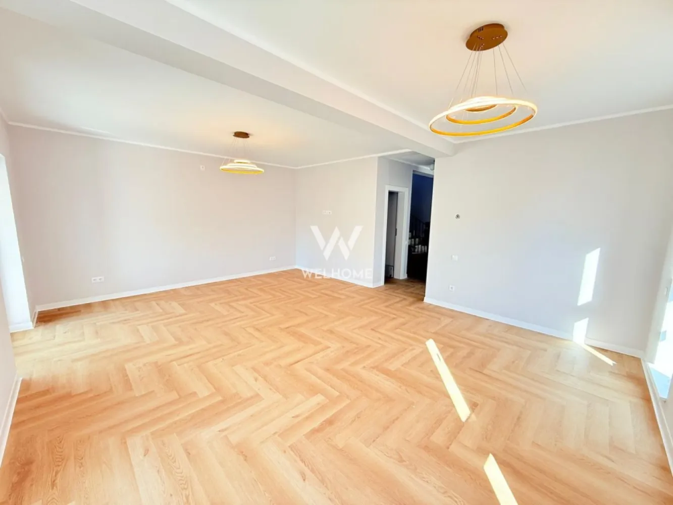 Casă individuală premium de vânzare în Șelimbăr – 650 mp teren