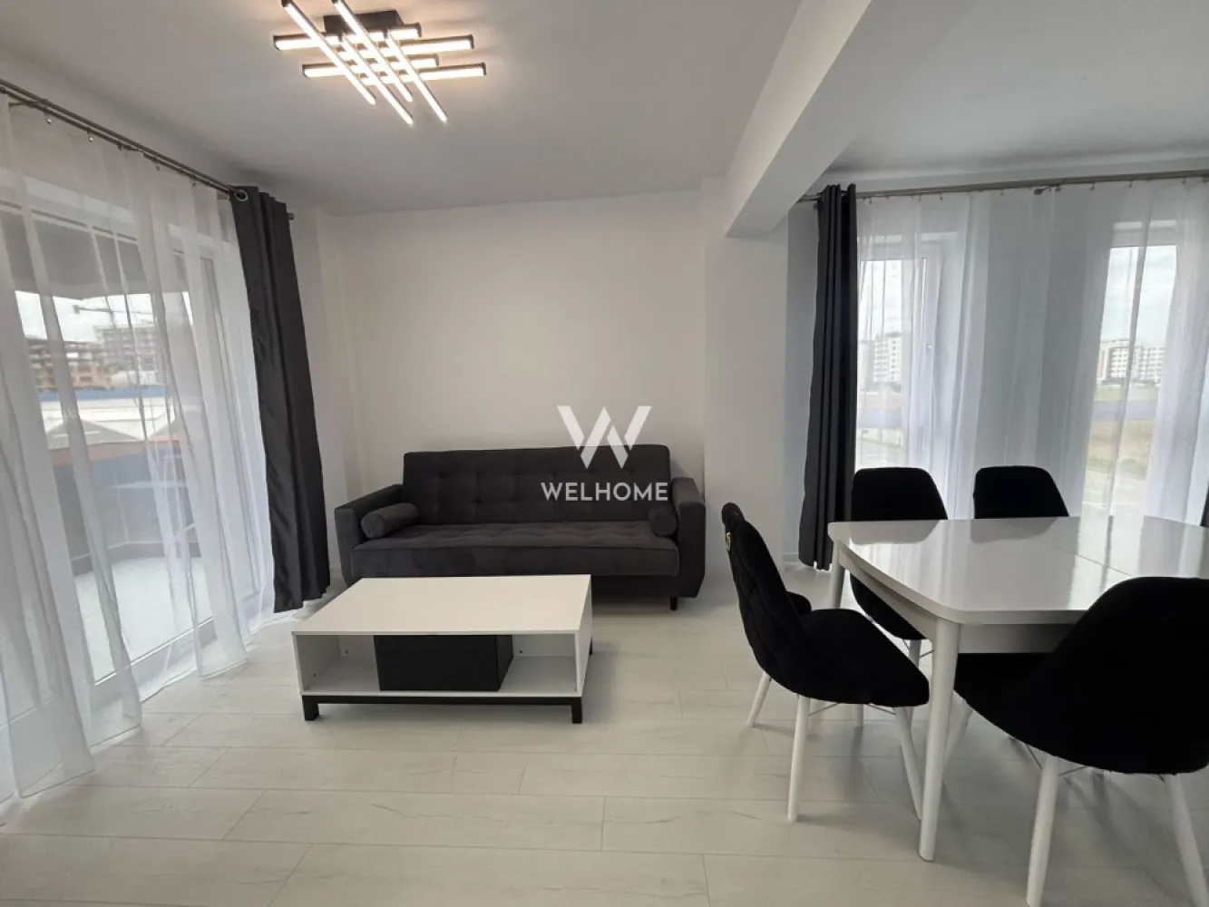 Alege sa inchiriezi un apartament de LUX ! - Apartament 2 camere NOU amenajat modern - Doamna Stanca - Suprafata utila: circa 60 mp + terasa generoasa pozitionata pe soare - Apartamentul se alfa la etajul 2 si vine cu 2 locuri de parcare. - Compartimentare: - hol de acces cu dressing pentru vizitatori - bucatarie separata - dotata cu electrocasnice: espressor, masina de spalat etc. - living cu zona de luat masa - dormitor cu dressing - baie spatioasa Accesul in terasa se face atat din bucatarie, cat si din living - Situat intr-o zona unde ai totul la doi pasi distanta: supermarket, shopping city, statii de autobuz, farmacii. - Imobilul se preda exact asa cum se observa, fiind aflat la prima inchiriere. Alege sa fii tu primul chirias! Contacteaza-ma: 0747639802 Chirie lunara: 500 Euro + se percep 2 garantii. Comision client: 50% din prima chirie }}