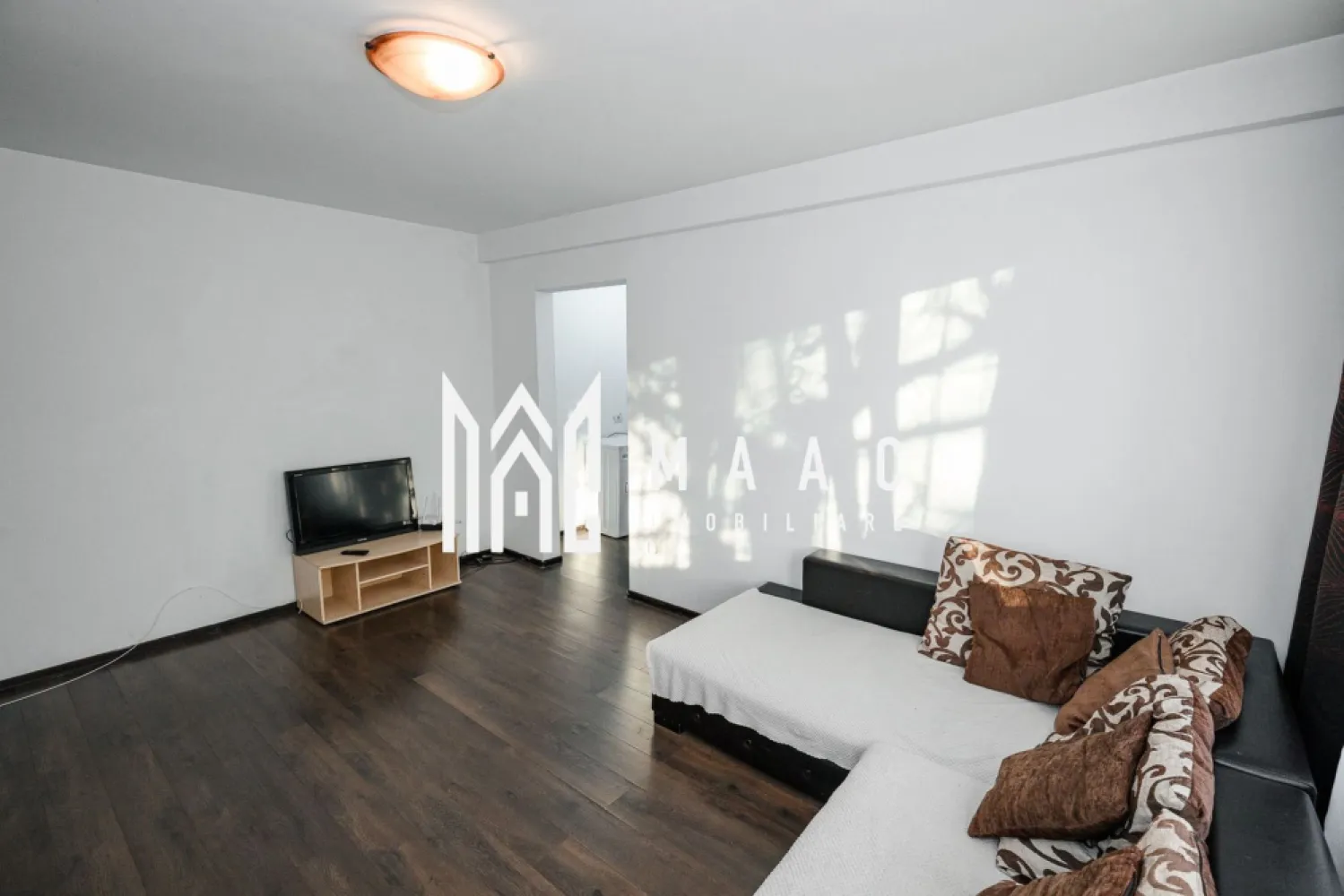 APARTAMENT 3 CAMERE | CENTRU | ETAJ 2