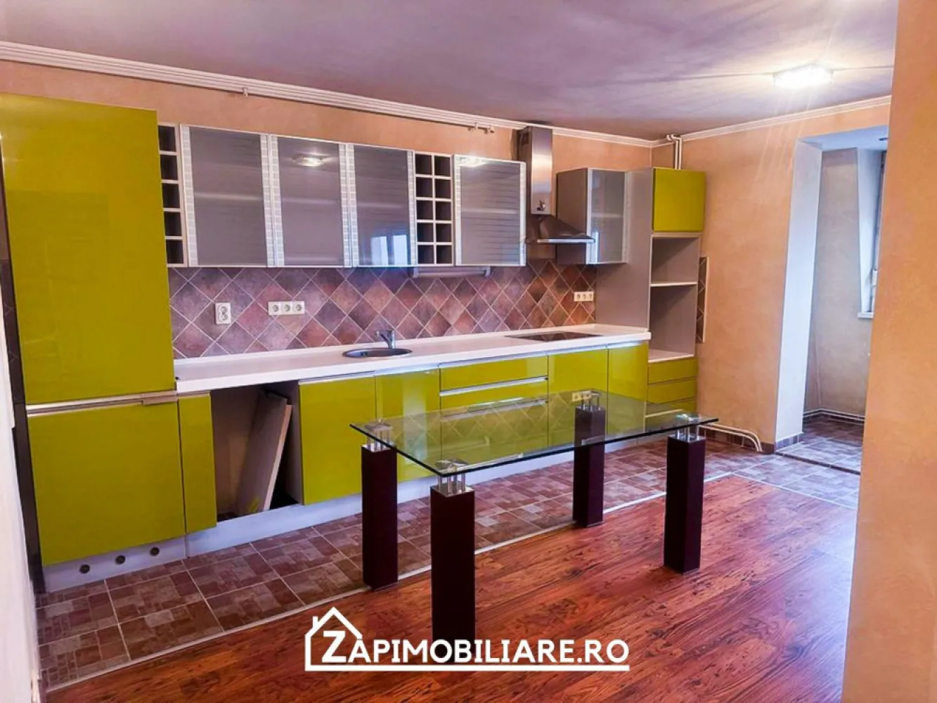 Ultracentral - Ap 2 camere - confort 1 - Mentionati ID-ul proprietatii cand apelati: CP2238412
Comision ZERO pentru cumparator!
Contact ⓪⑦②⑥ ②②③ ⑧⑧⑥ Sebastian
De vânzare apartament 2 camere decomandat confort ,1 situat în Zona Ultracentrala , suprafață utilă de 45.84 mp, situat la etajul 9 din 10 oferit de Zap Imobiliare 
Detalii: 
- 2 camere 1 baie, 1 bucatarie
- centrală termică, calorifere, geamuri termopan, ușă metalică.

Locuința se vinde p la prețul de 99900 Euro negociabil. Comisionul este ZERO pentru cumparator
Contact ⓪⑦②⑥ ②②③ ⑧⑧⑥ Sebastian

Proprietatea se află într-o zonă cu un confort deosebit, datorită amplasării în imediata apropiere a tot ceea ce înseamnă viață modernă, și anume: mijloace de transport în comun, magazine, unități de învățământ de toate gradele, piață, parc, bănci, farmacii, s.a.