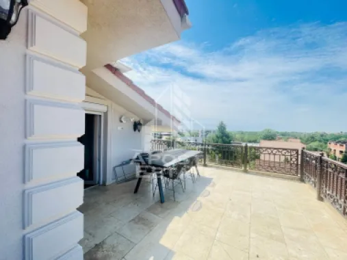 Penthouse Premium - Resort Exclusivist Subcetate