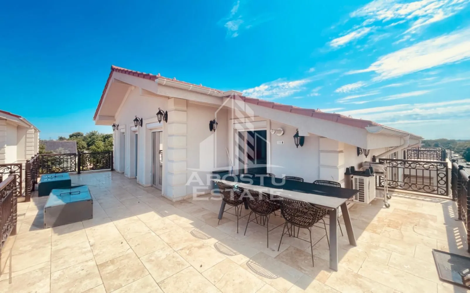 Penthouse Premium - Resort Exclusivist Subcetate