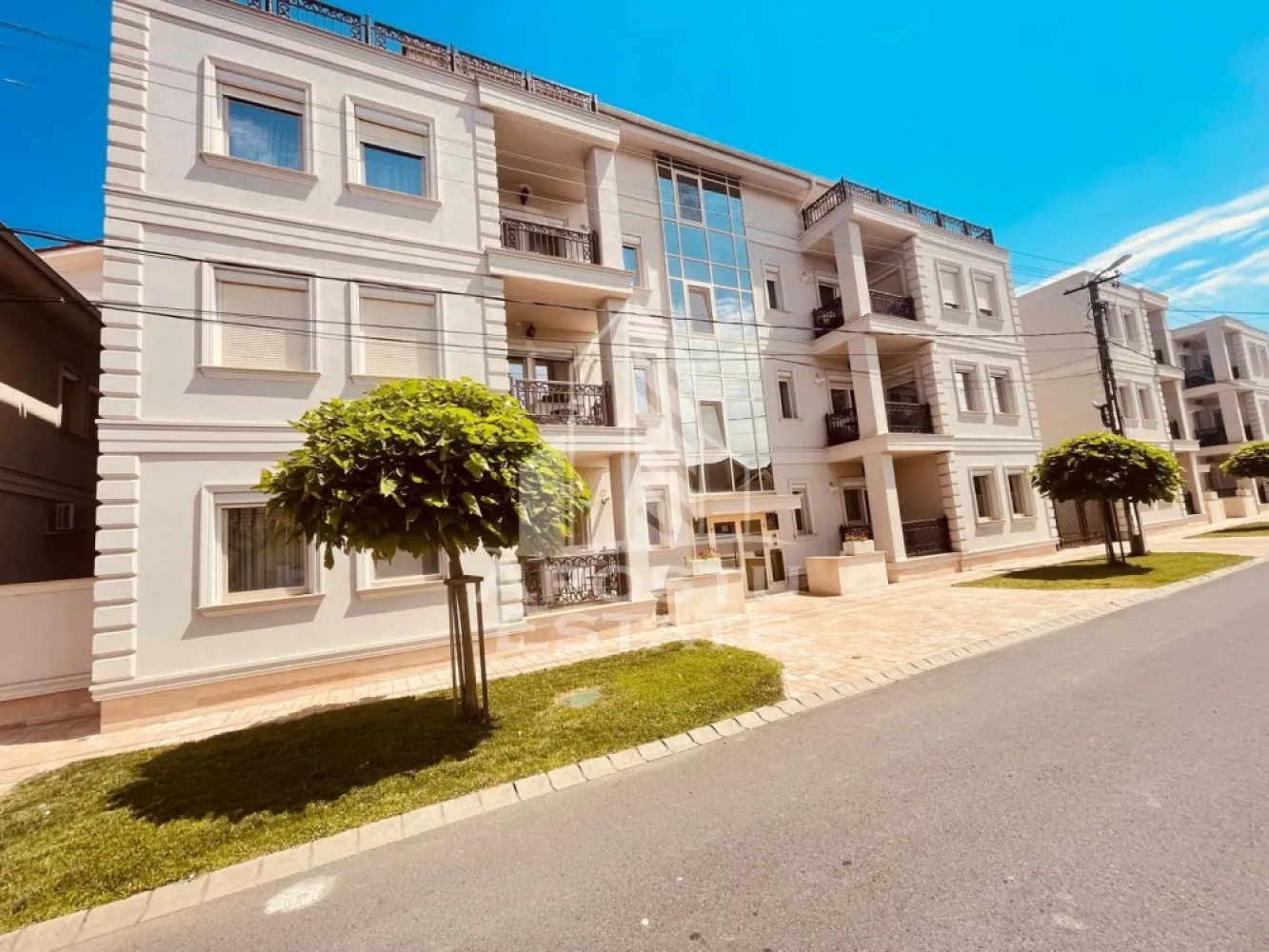 Penthouse Premium - Resort Exclusivist Subcetate