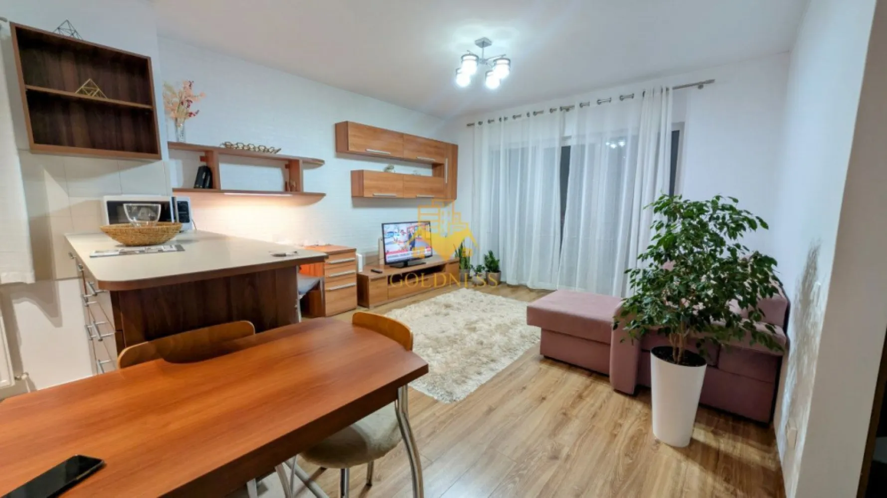 2 camere OpenSpace , Gheorgheni, Alverna, Pet Friendly, Parcare - GOLDNESS Imobiliare vă propune spre închiriere un apartament cu 2 camere complet mobilat și utilat, la etajul 4 într-un imobil de 10 etaje, în Cartierul Gheorgheni.  Dispune de loc de parcare subteran 50 euro. Se află în apropierea stațiilor de transport în comun, magazine, restaurante, spații verzi, farmacii, etc.   Apartamentul este compartimentat astfel:  - dormitor cu pat matrimonial, dressing, noptiere  - living cu bucatarie open space complet utilată și mobilată, canapea extensibilă, loc de servit masa   - baie cu cada, calorifer port prosop și dulap pentru depozitare.  - balcon de 8 mp. Imobilul este dotat cu toate cele necesare- centrală proprie, frigider, aragaz, hotă, mașină de spălat haine,   etc.  Dacă sunteți interesați de acest apartament și doriți să îl vizionați, dar și pentru alte oferte nu ezitați să ne contactați telefonic sau prin e-mail. Vă stăm la dispoziție! Pentru intermediere se percepe un comision de 50% din prețul chiriei! }}