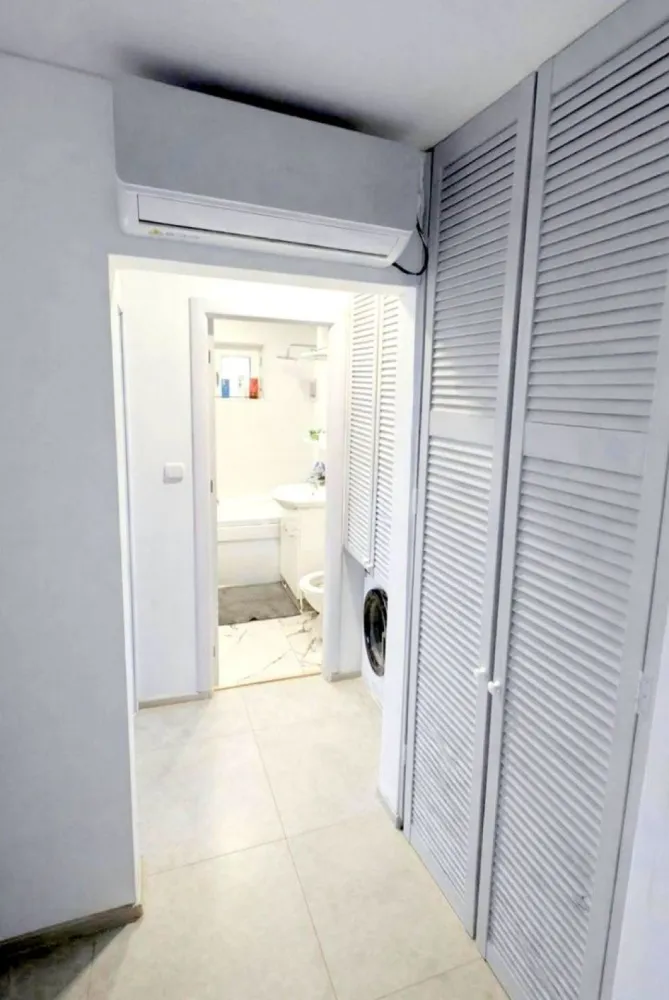 De vanzare apartament cu 2 camere Siderurgistilor Vest