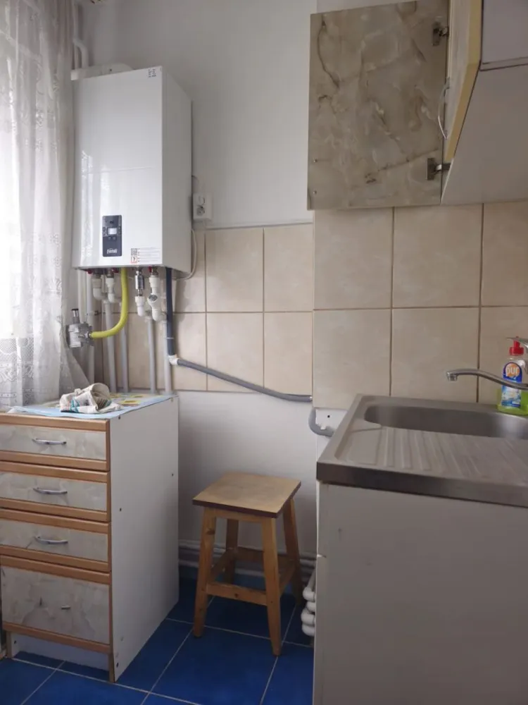 De inchiriat - garsoniera Micro 38, N-uri, 220 euro